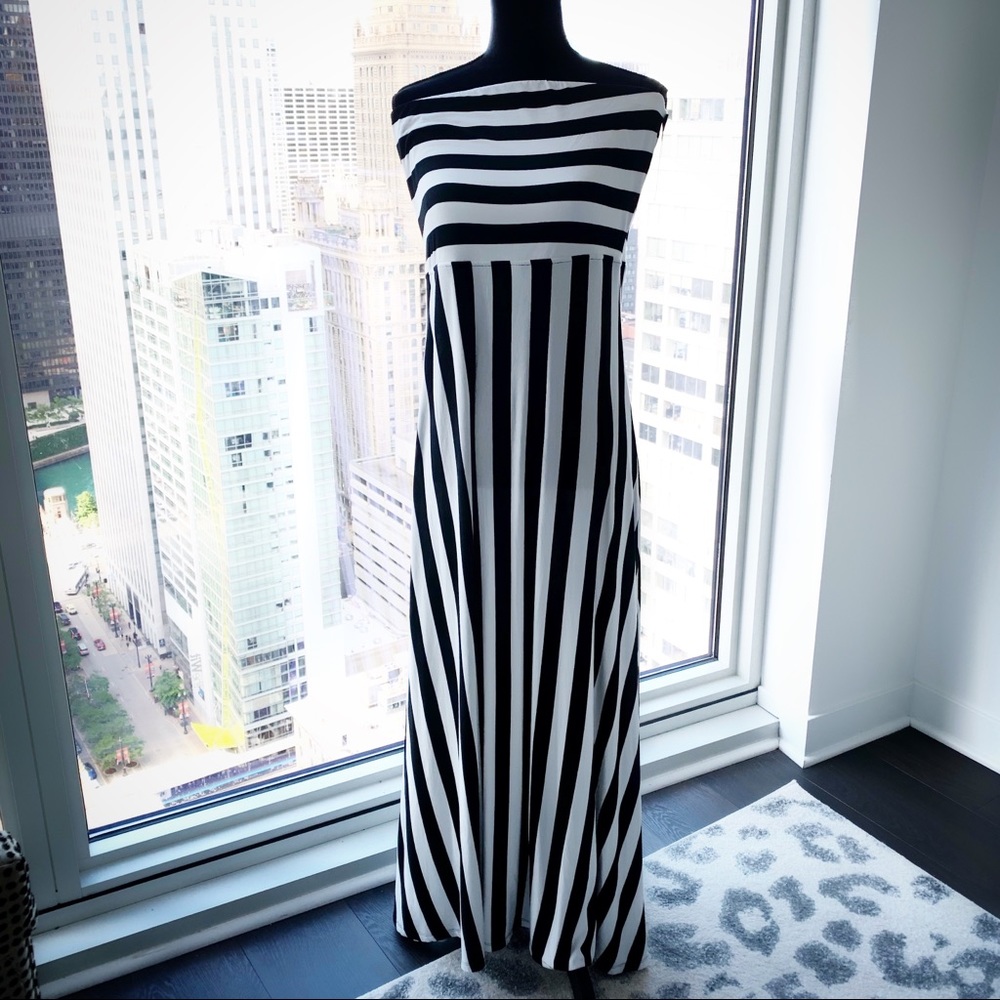 NWT Target strapless maxi sz XL Stunning stripes!